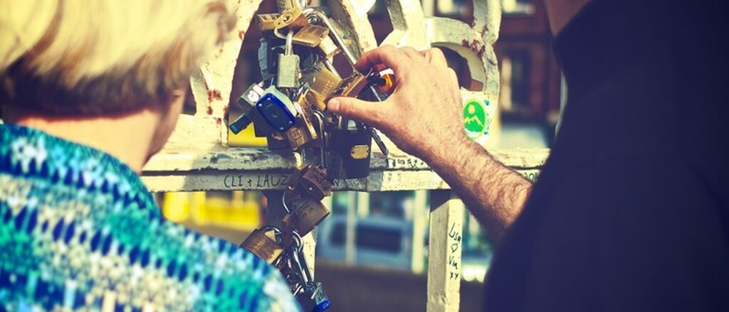 Couple love feelings love padlock